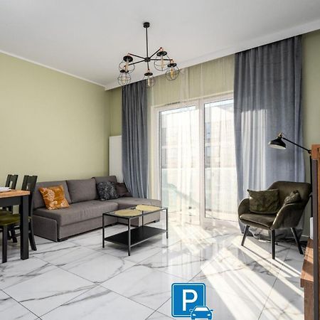 Prymasa Tysiaclecia 83A Separate Bedroom Free Garage By Perfect Apart 634 Varšava Exteriér fotografie